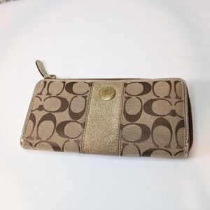 Coach Signature Accordian Long Wallet